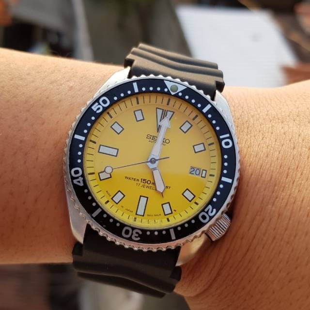 1996 Seiko Diver 7002 - 7000 Yellow Dial Black Bezel