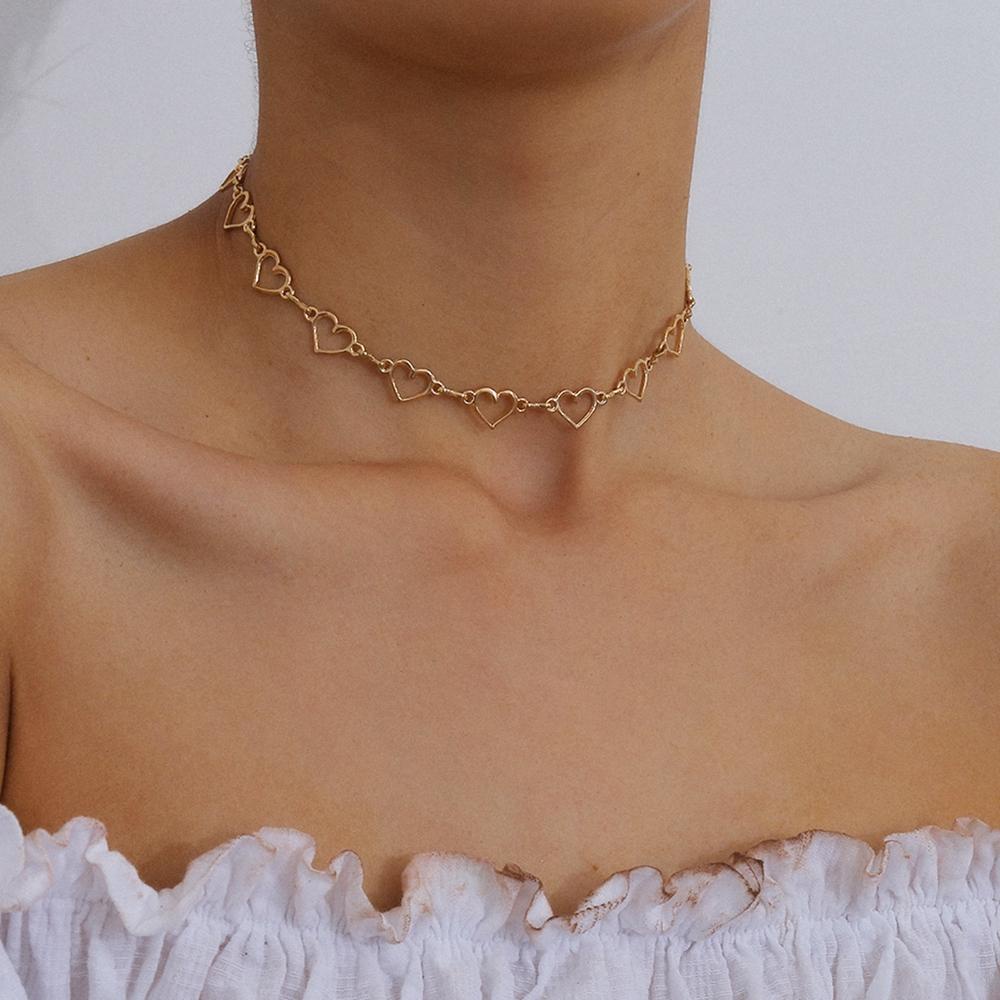 Kalung Bentuk Hati Geometris Warna Emas Perak Bahan Alloy Gaya Korea