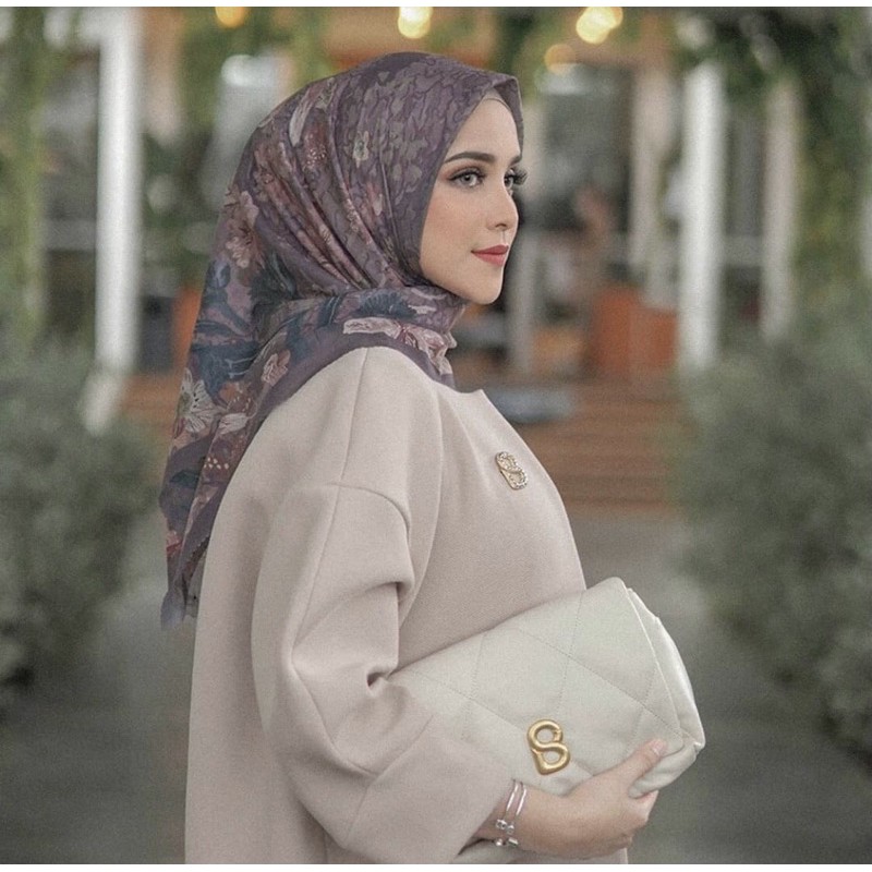 buttonscarves daisy burlwood