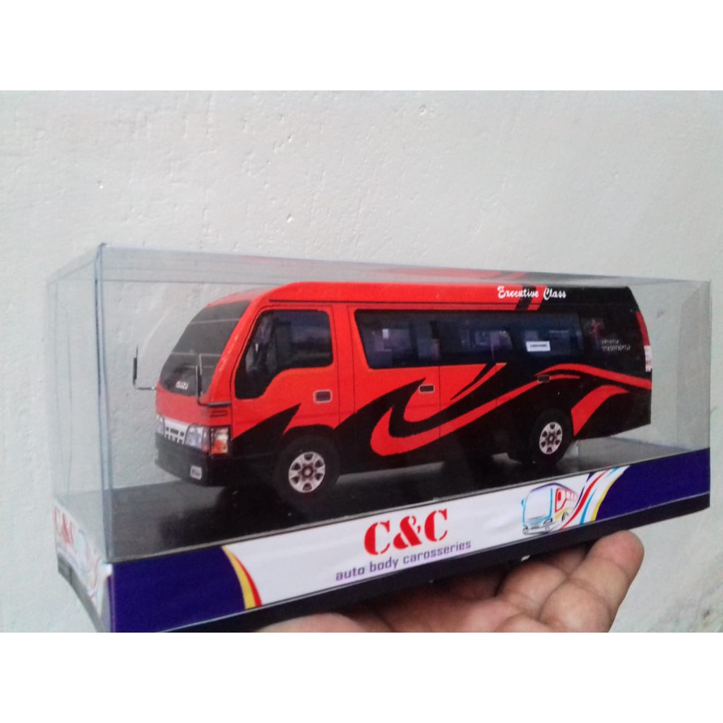MINIATUR MOBIL ELF COSTUM MERAH