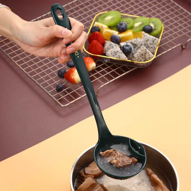 Sendok Sup Pemisah Minyak Bahan Plastik Dengan Gagang Panjang