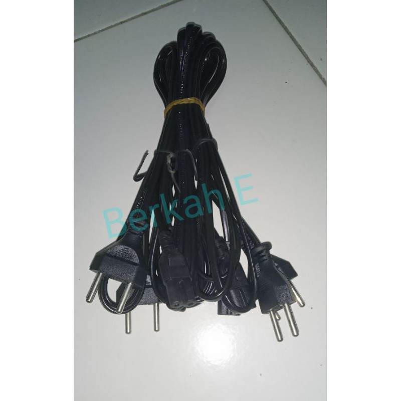 Kabel Power atau Kabel AC 8