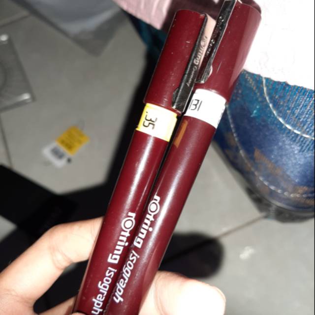 

Rotring pen isograph 0,35