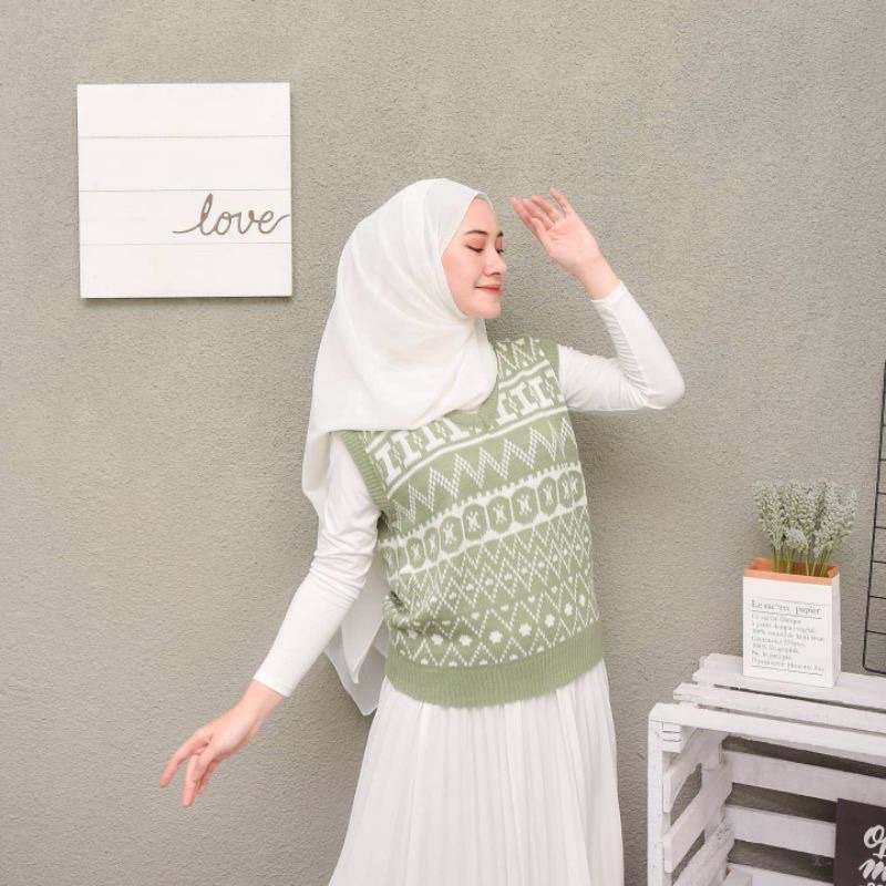 ROMPI RAJUT MONNACO VEST