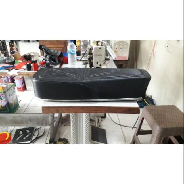 Jok variasi cb 100 ndlosor rapet tangky