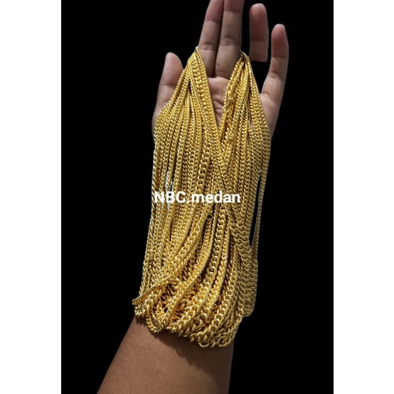 Kalung replika emas Golden NBC.MEDAN model papan,ada kode Gdn di pengait kalung,,panjang 50