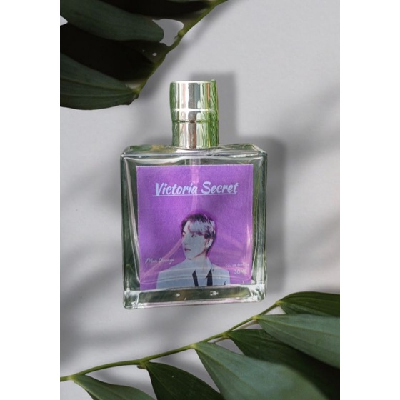 Parfum BTS / Parfum bts free photocard bias