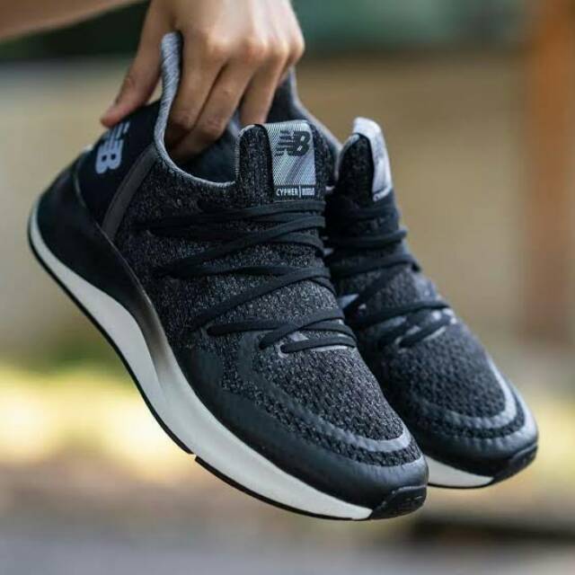 new balance cypher run v2