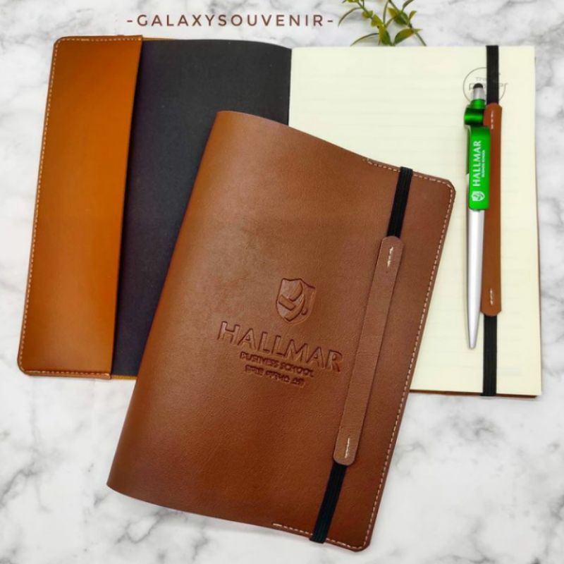 

Leather Agenda Cover + Ballpoint Touch Screen + HP stand (KEMAS DUS) | Souvenir Pernikahan Wedding