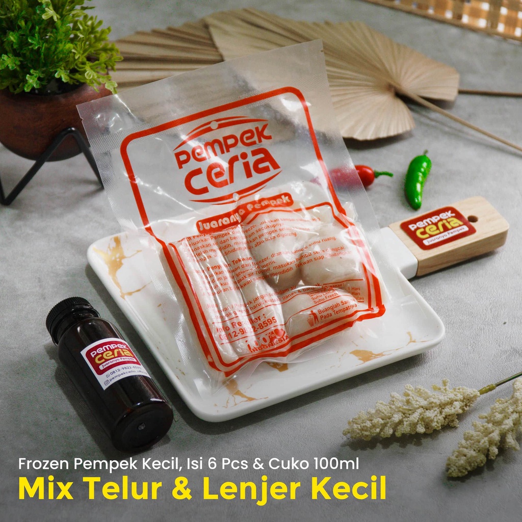 

Pempek Kecil Campur Telor & Lenjer Isi 6 Pcs ( Frozen/Vacuum ) Pempek Ceria