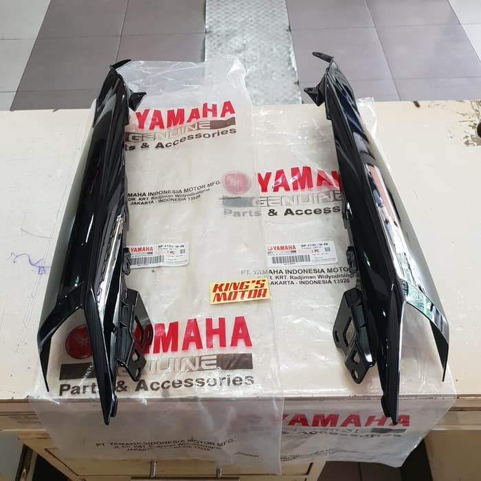 COVER, SAMBUNGAN BODY SOUL GT 115 (1KP) HITAM ASLI YAMAHA