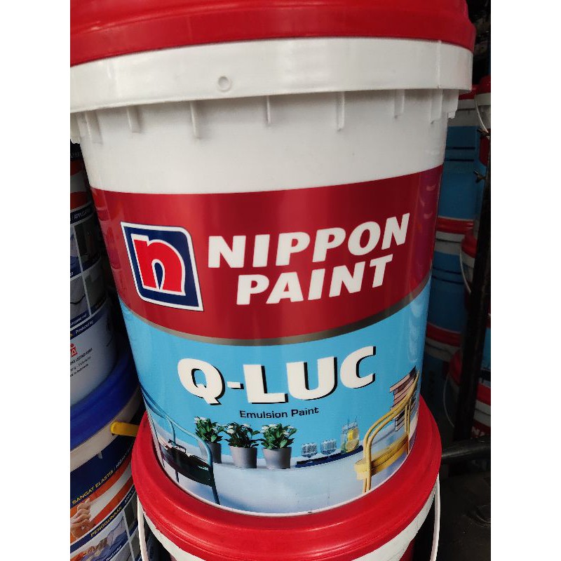 Cat Tembok Qluc 1505-White 18kg