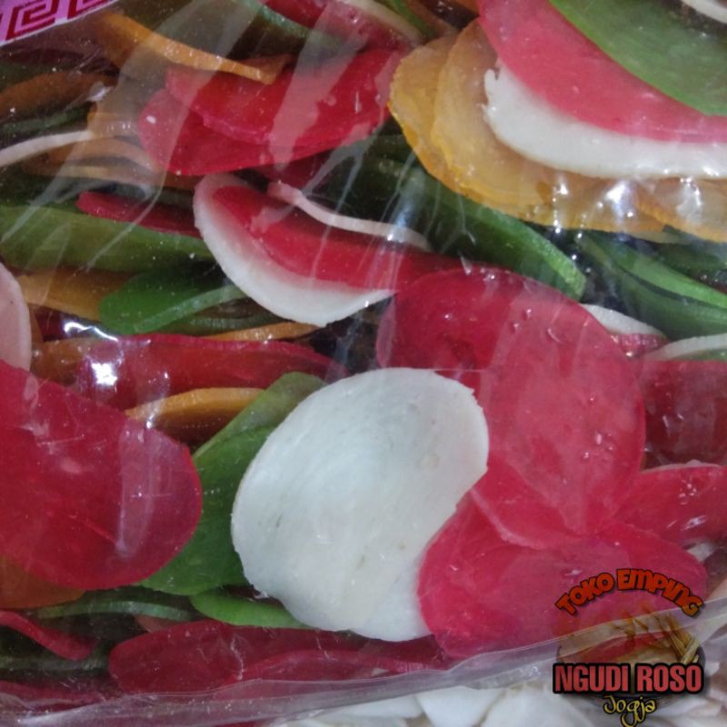

[250gr] KRUPUK BAWANG WARNA WARNI/ KRUPUK OBAR ABIR/ SEBLAK/MENTAH
