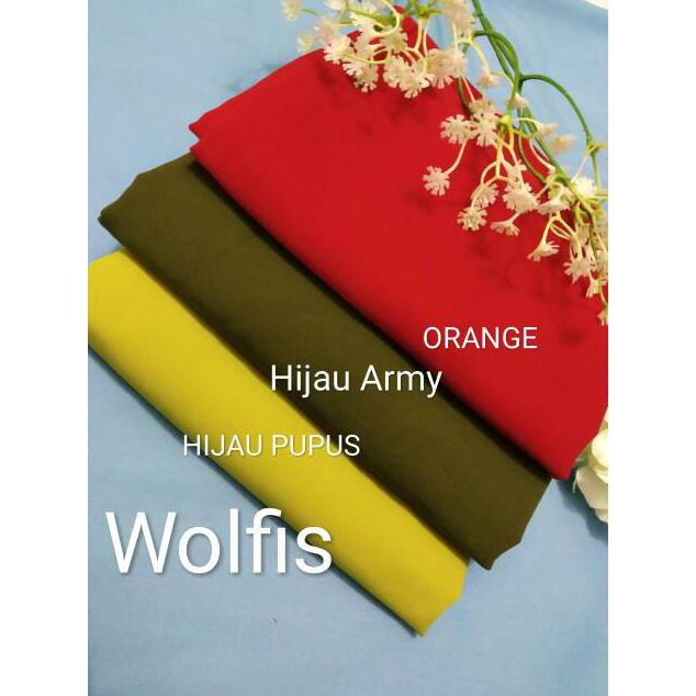 Segiempat Wolfis Polos Ukuran