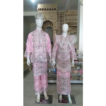 Baju pengantin minang