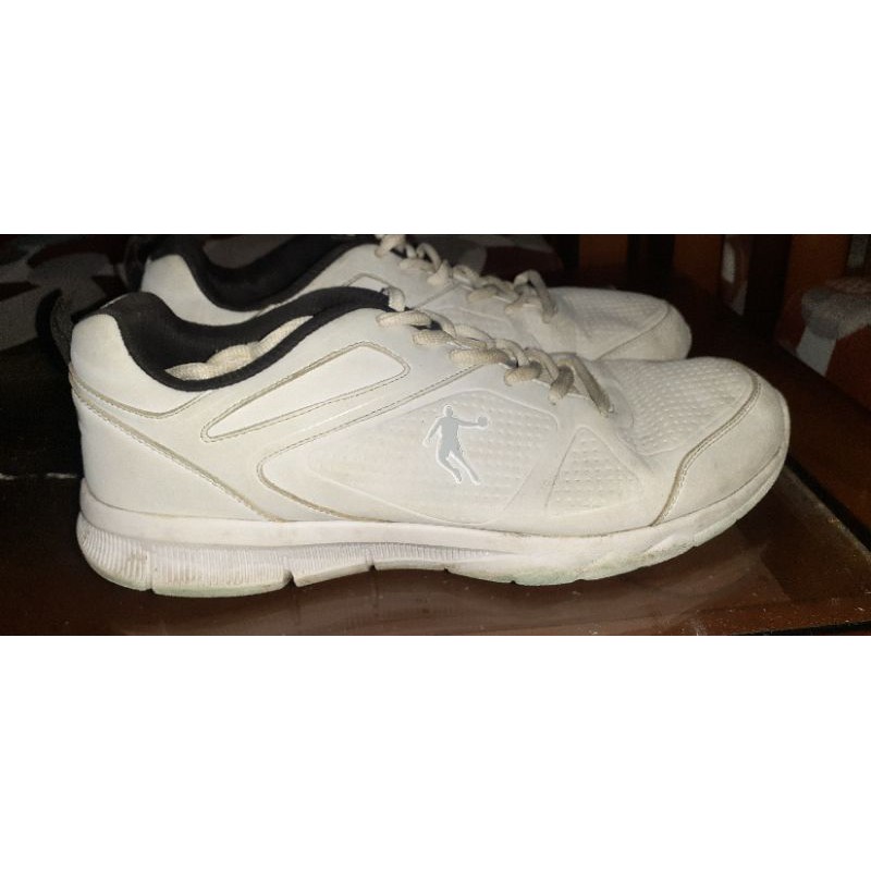 sepatu qiaodan original