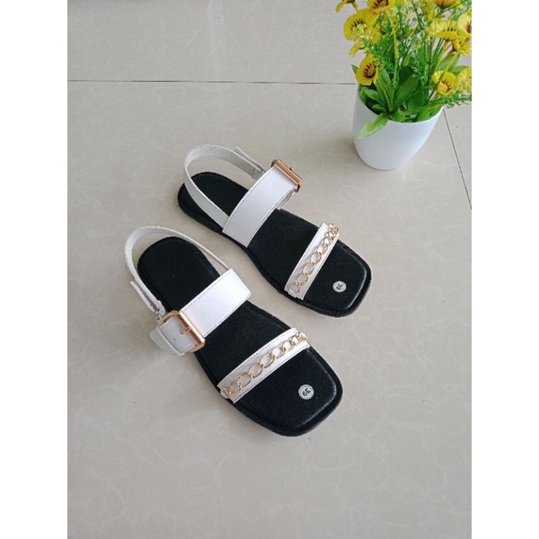 SB ~ RERE Sandal flat rante tali