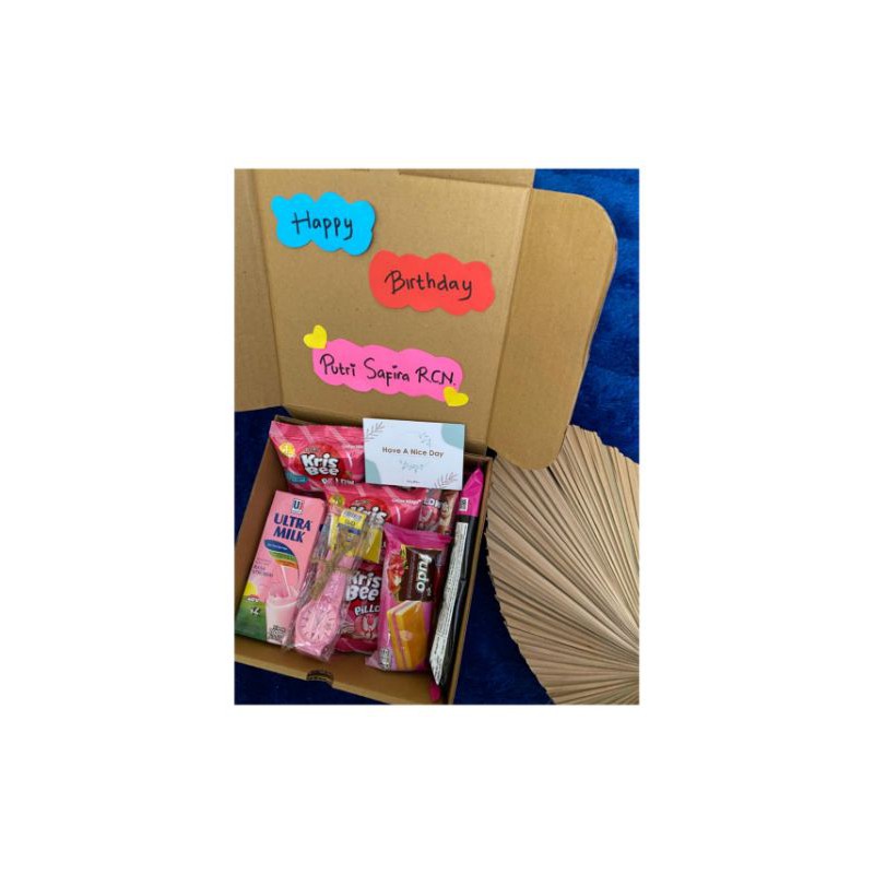 

GiftBoxSnack