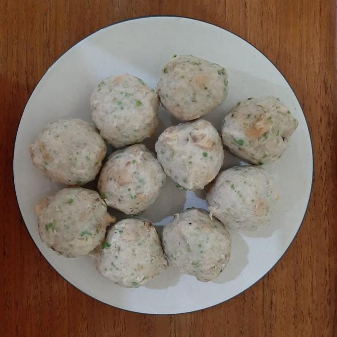 

Baso Tenis Vegetarian / Vegetarian meat ball