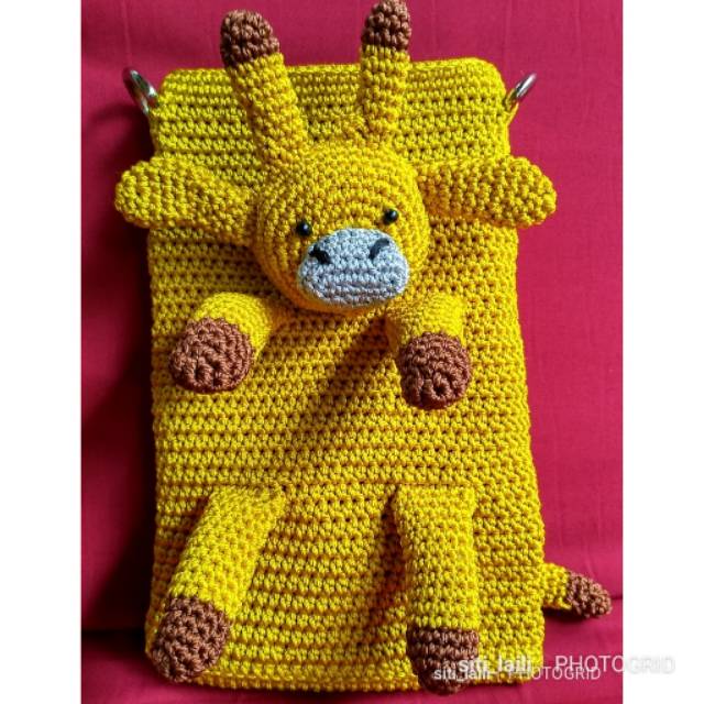 Tas slempang rajut karakter jerapah 2 resleting