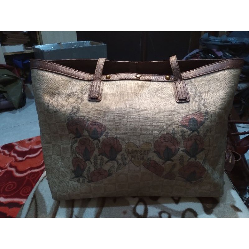 tas second branded lovecat