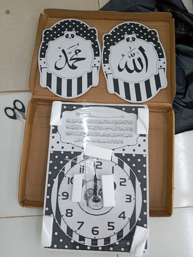 Jam Dinding 1 Set Karakter Panda