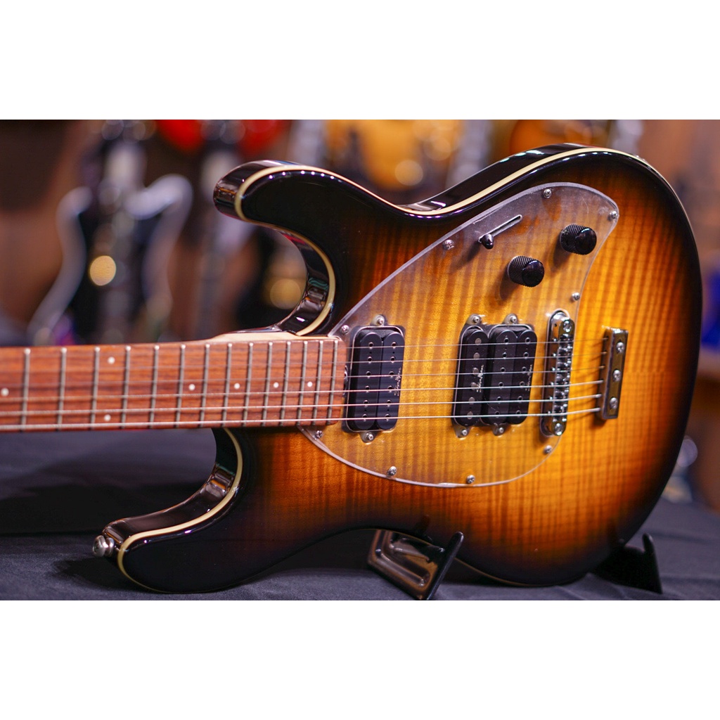 Music Man Steve Morse Y2D Tobacco Sn G61746