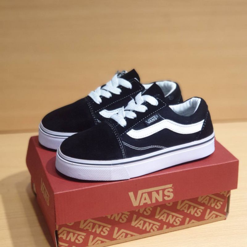 SEPATU VANS ANAK SEKOLAH HITAM PUTIH SEPATU ANAK LAKI LAKI PEREMPUAN PREMIUM HIGH QUALITY SEPATU SEKOLAH ANAK ANAK