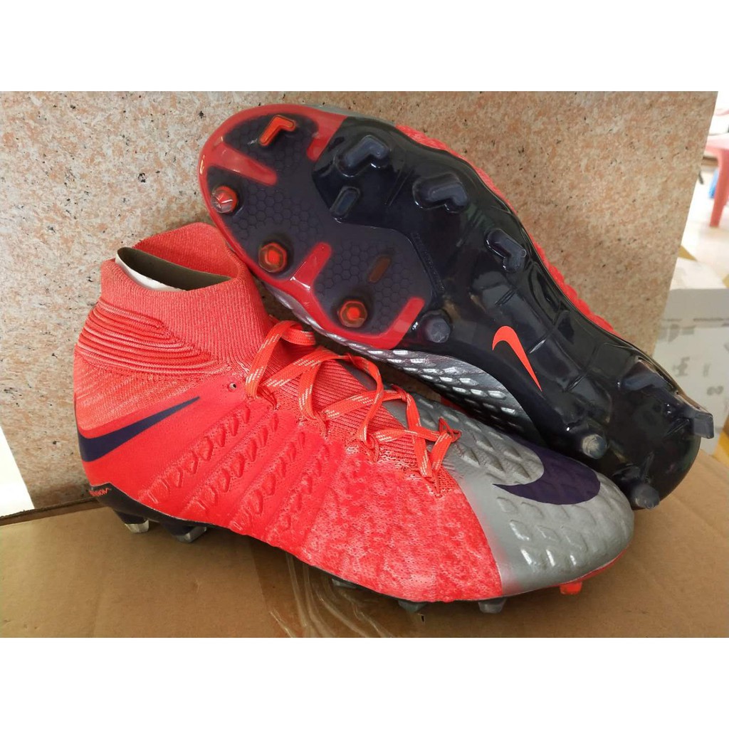 sepatu bola nike hypervenom phantom 3