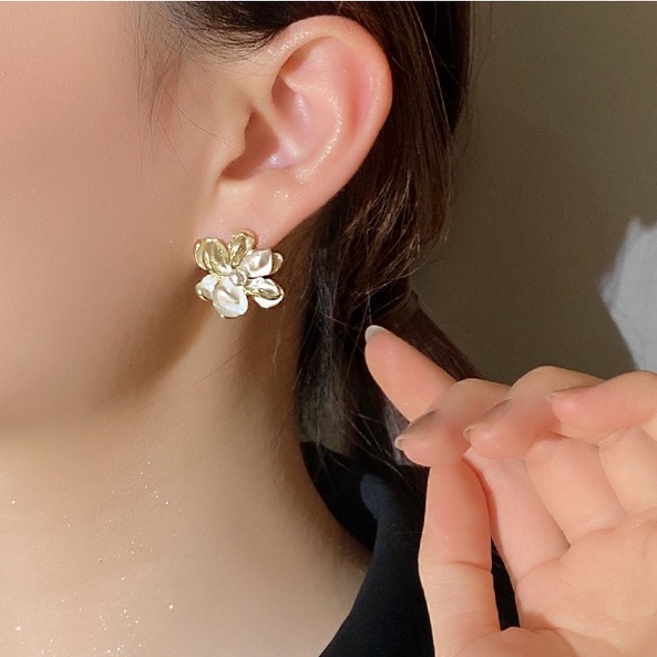 Anting Tusuk Bunga Mutiara Versi Korea Anting Wanita Sederhana2023Perhiasan Baru