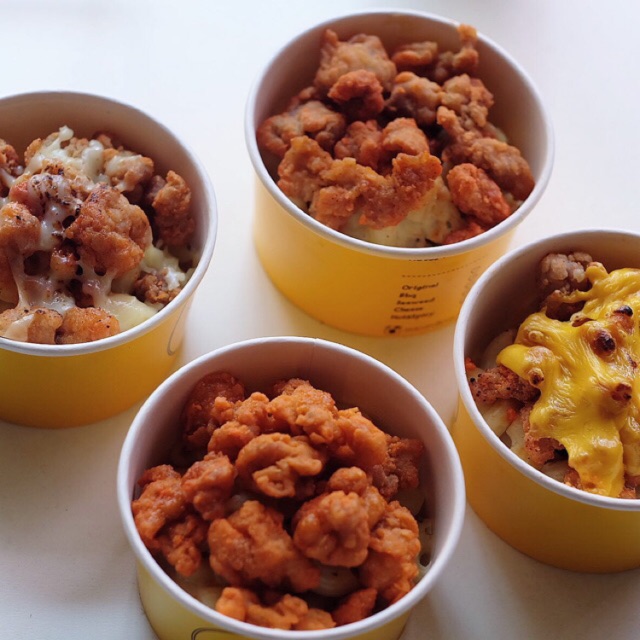

Mac & Cheese Crispy Chicken