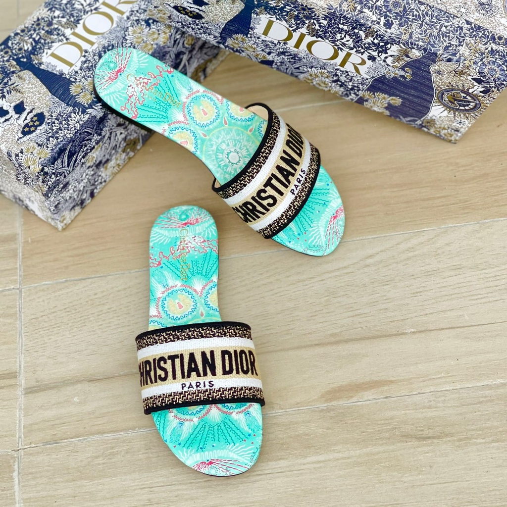 SANDAL WANITA DIOR FLAT DR 027