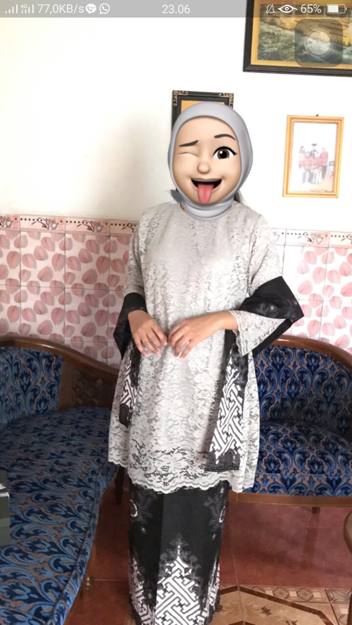 Nayaka Batik_couple Monaka Bunga Pagar Brokat