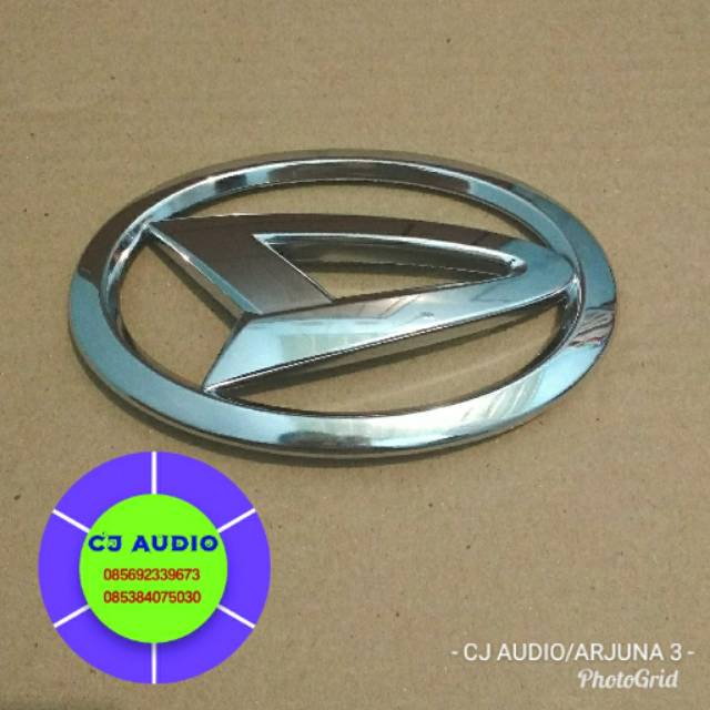 EMBLEM LOGO DEPAN DAIHATSU AYLA ORIGINAL