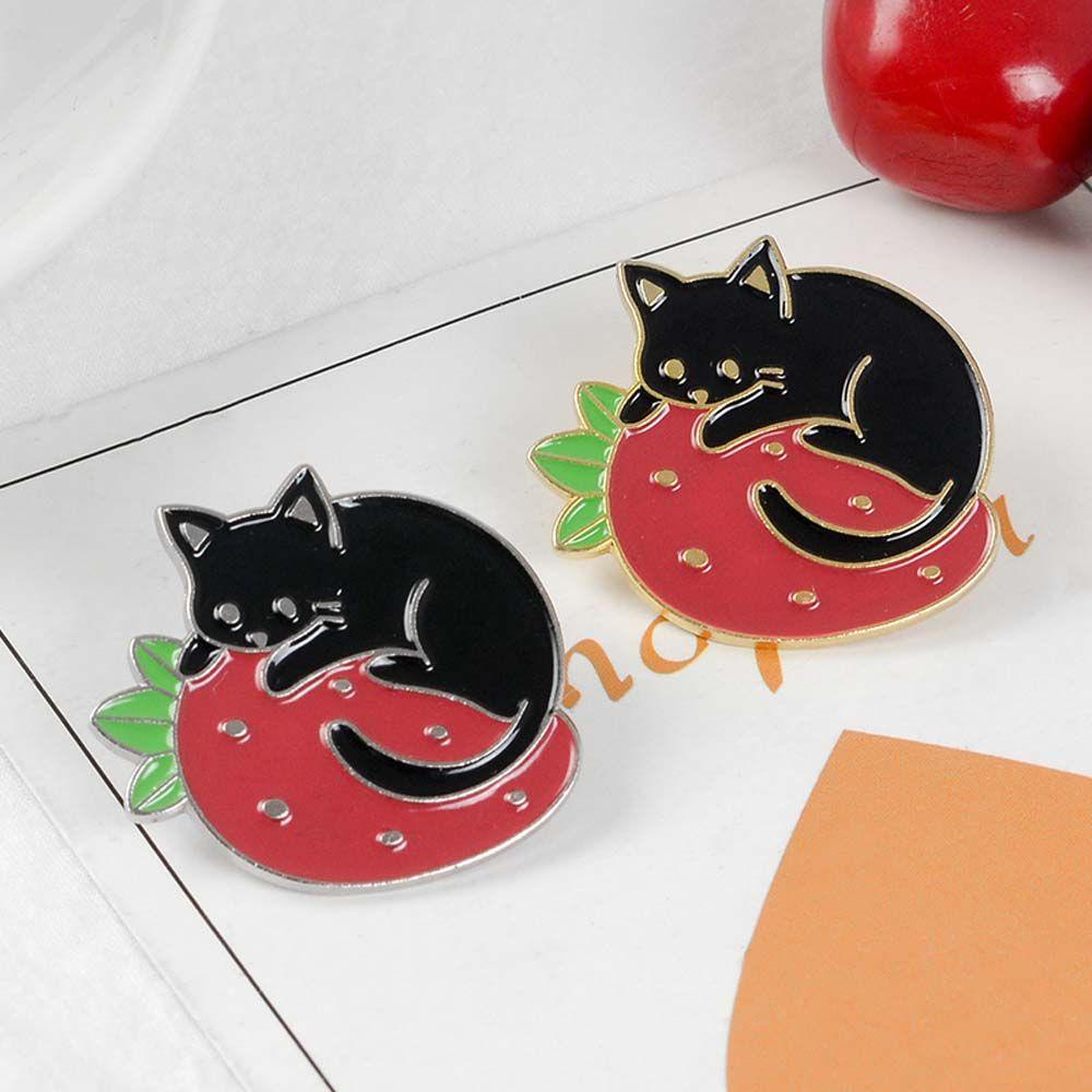 [Elegan] Bros Kucing Lucu Kartun Aksesoris Perhiasan Strawberry Hitam Kucing Lencana Pin Enamel Pin