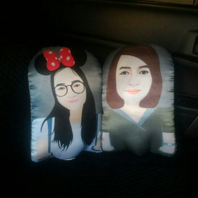 

Hadiah Kado Ultah Bantal Karakter Wajah Menyerupai Asli Murah