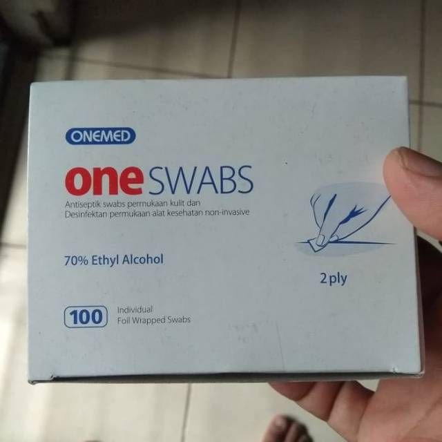 Tissue tisu alkohol isoprolol isi 100pcs tissue untuk steril pengambilan darah