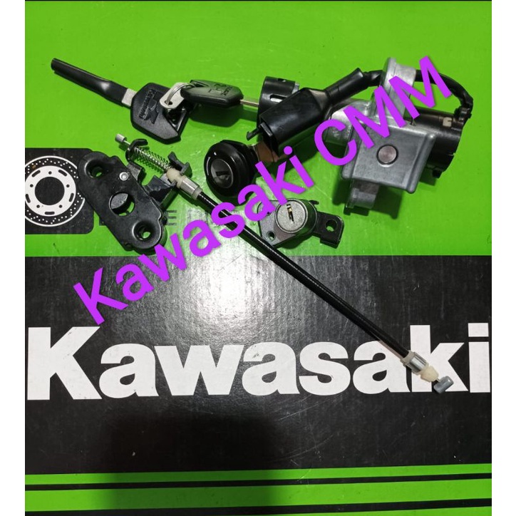 Kunci konci kotak Athlete. Original kawasaki