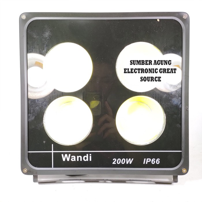 Lampu Sorot 200W 4x50W ED COB Floodlight IP66 Outdoor Waterproof Wandi