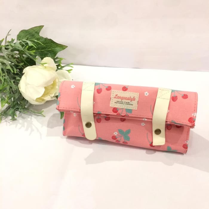 

Tempat Pensil - 95K