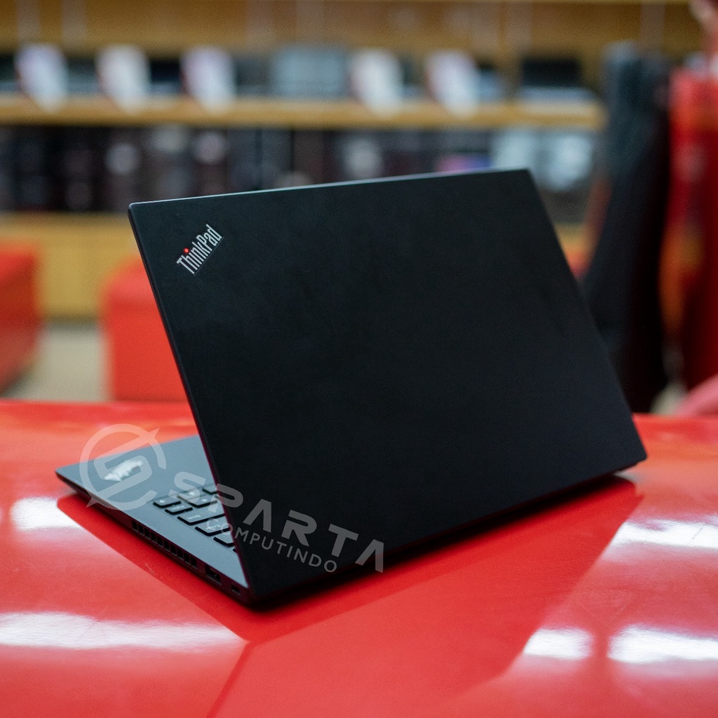 Lenovo Thinkpad X280 i7 Gen8 Ram 8GB SSD 256GB Layar 12&quot; Like New