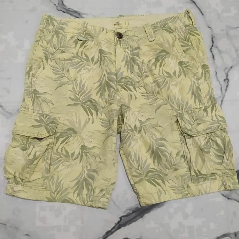 celana pendek cargo hollister (celana pendek second)