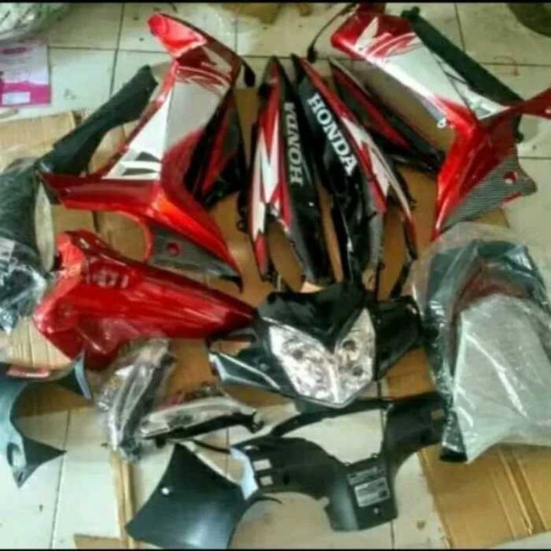 cover body supra x 125 batman + lampu" depan belakang 2009 2010 2011