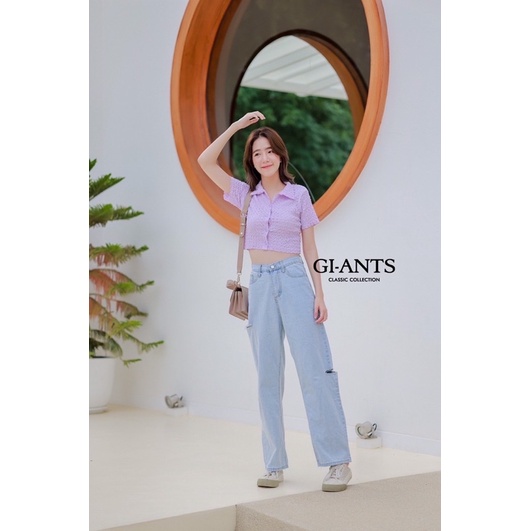 ATASAN GIANTS BASIC MODEL CROP KERAH KANCING AKTIF/BAJU CROP BANGKOK(BJGB322)