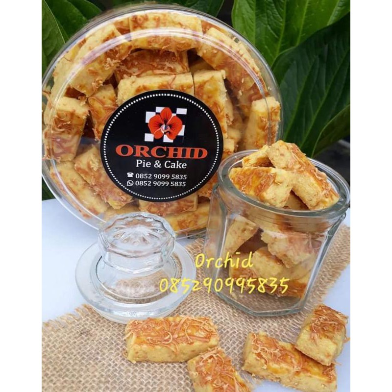 

Castengel Edam Cheese by Orchid Pie Susu Bali