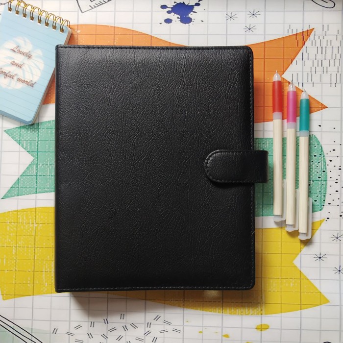 

READY Binder Polos Hitam A5(20Ring) TERMURAH