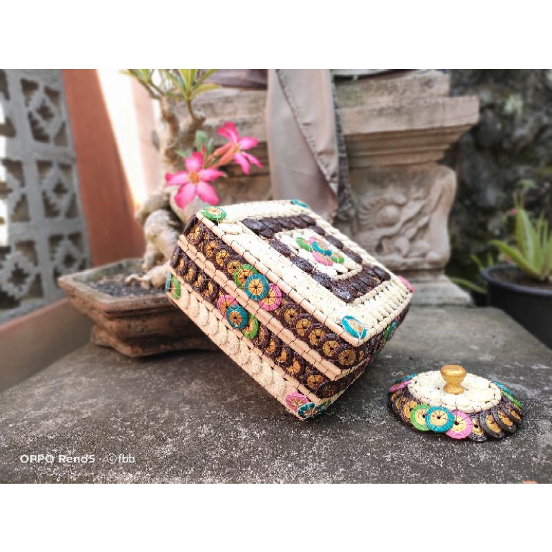 keben kotak batok kelapa