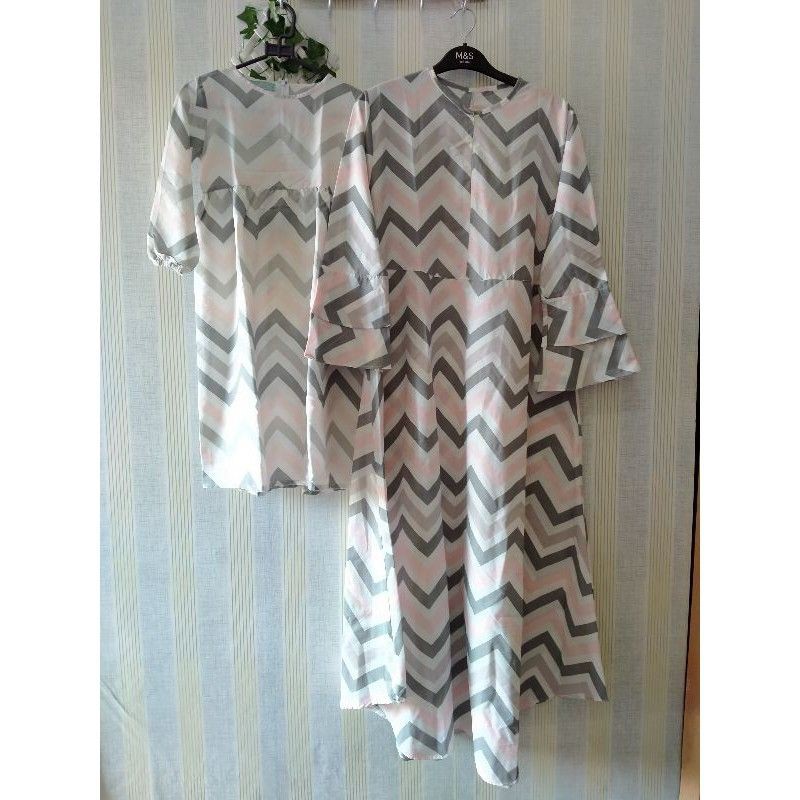 preloved gamis set ibu dan anak / baju muslim Couple bukan amima