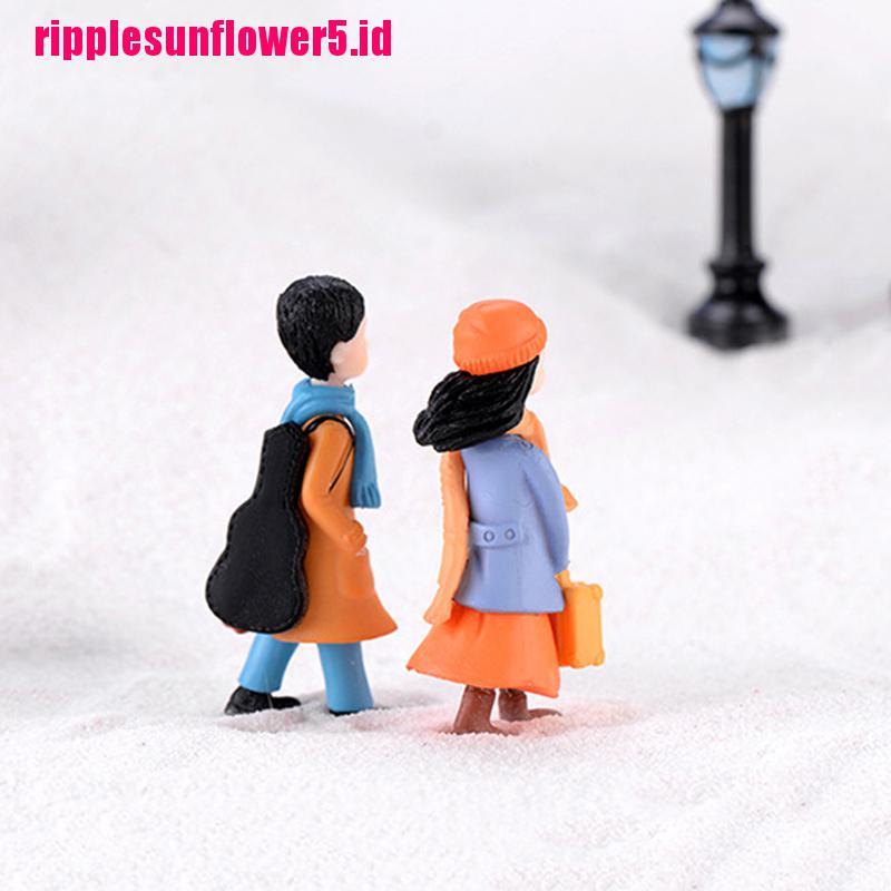 Miniatur Pasangan Kekasih Travel Untuk Dekorasi Rumah Boneka