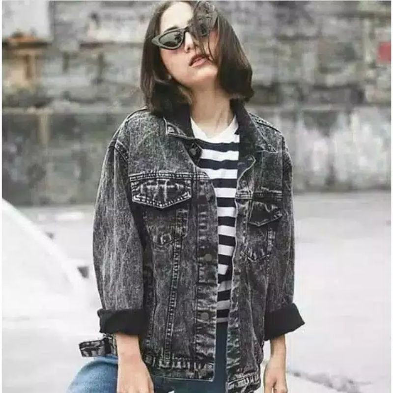 JAKET JEANS WANITA//JAKET JEANS SNOW//JAKET BIONDY CEWEK PREMIUM/JAKET DENIM WANITA STANDAR JUMBO